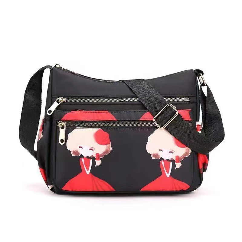 👜Divatos nyomtatott futártáska nagy kapacitással✨