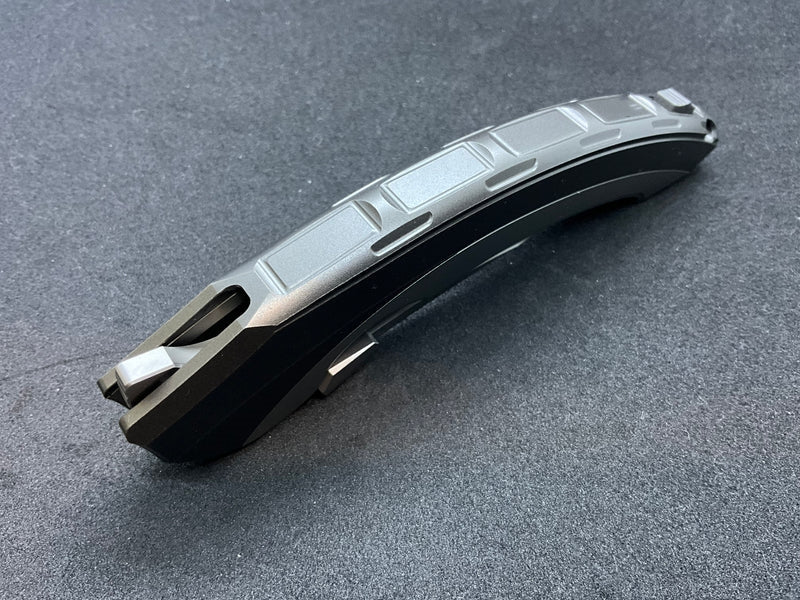 🔥Új dögös stílus! 🔥Gyorskioldó félig integrált titánötvözet fogantyús gyorsan nyitható összecsukható kés