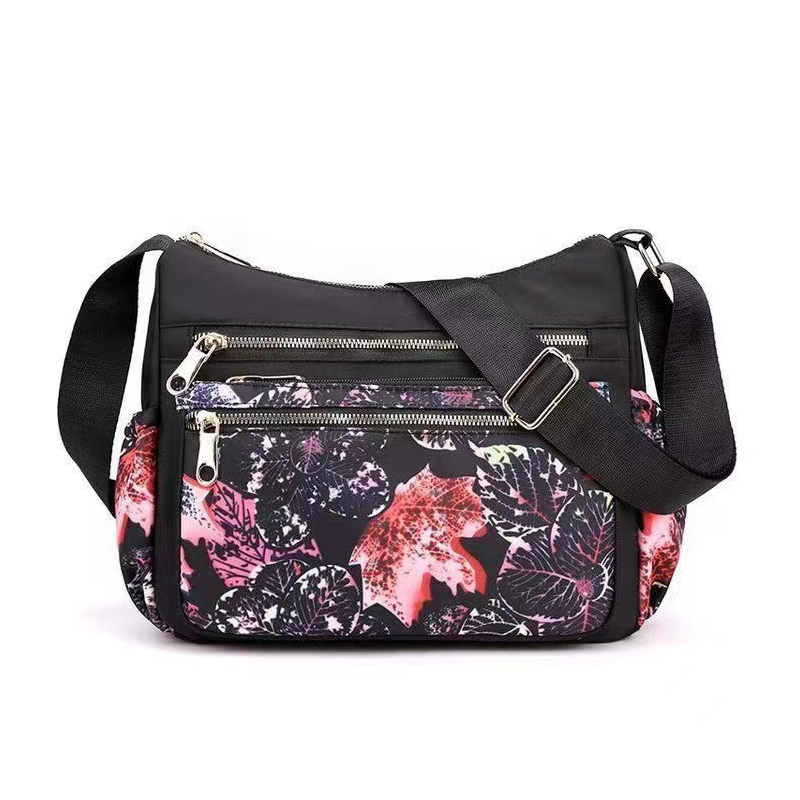 👜Divatos nyomtatott futártáska nagy kapacitással✨