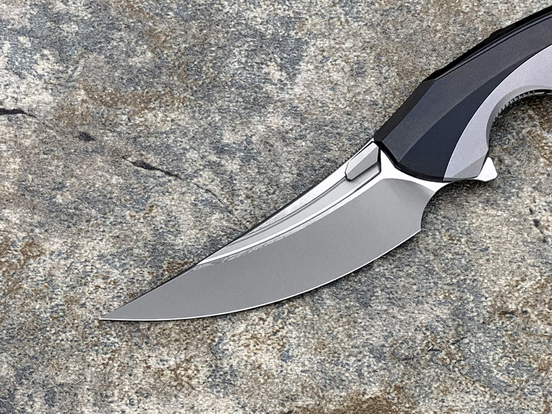 🔥Új dögös stílus! 🔥Gyorskioldó félig integrált titánötvözet fogantyús gyorsan nyitható összecsukható kés